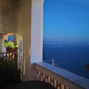 https://casa-barbara-campania.hotels-amalfi.com